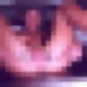 Contacte Elena, 31 ans à Arnage en privé
