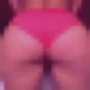 Fiona, 33 ans, en ligne à Aubenas pour une rencontre coquine