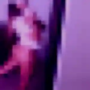 Anne-Charlotte, fille de 19 ans propose plan cul à Aulnay-sous-Bois