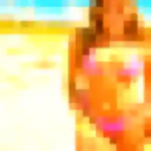 Rencontre Dina, 21 ans à Auvers-sur-Oise gratuitement