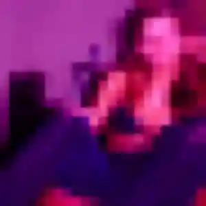 Contacte Perrine, 34 ans à Bagnères-de-Bigorre en privé