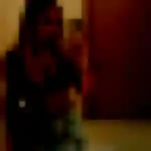 Regine de Beaugency, 22 ans - plan cul discret
