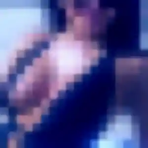 Dana, 19 ans, connectée à Billère pour un plan cul