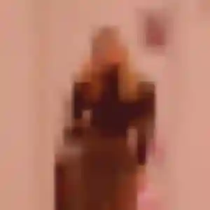 Rencontre Anne, 22 ans à Blanquefort en t'inscrivant