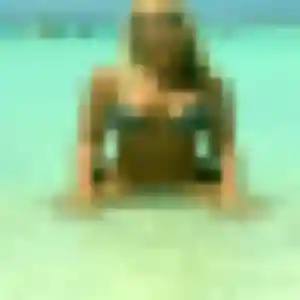 Rejoins Josiane, 33 ans à Bourg-la-Reine gratuitement