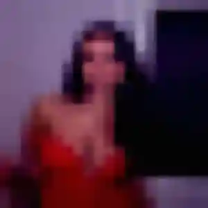 Stephanie, 21 ans, en ligne à Brissac Loire Aubance pour un plan cul