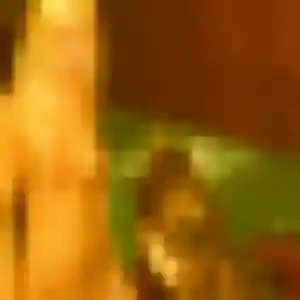Photo de Aurelie à Buc (31 ans) - plan cul sans inscription