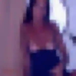 Naomi (23 ans) à Céret attend une rencontre rapidement