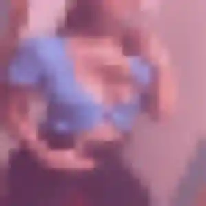 Nadia de Ceyrat, 25 ans - plan cul sans prise de tête