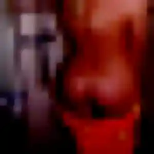 Photo exclusive de Azalee, 36 ans à Château-Arnoux-Saint-Auban - plan discret