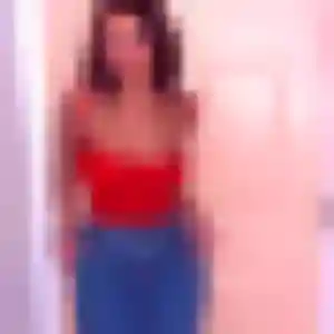 Colombe, femme de 19 ans propose plan cul à Châteauroux