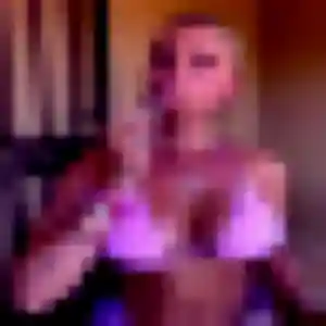 Louna (20 ans) à Chatou propose une rencontre aujourd'hui