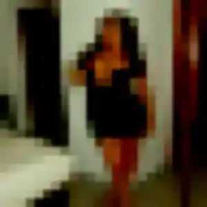 Anne-Laure, 45 ans, en ligne à Chauray pour une rencontre coquine