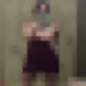 Sexy Emilie, 28 ans à Chinon - découvrir son profil