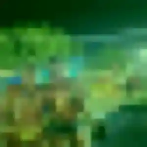 Emma, femme de 24 ans propose plan cul à Cosne-Cours-sur-Loire