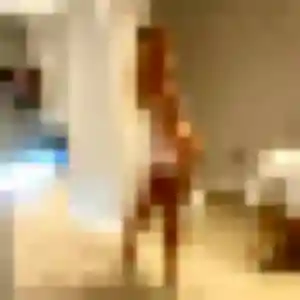 plan cul à Courbevoie : profil de Albertine, 34 ans - accès libre
