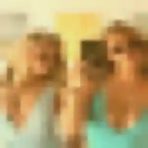 Nina, 19 ans, connectée à Digoin pour un plan cul