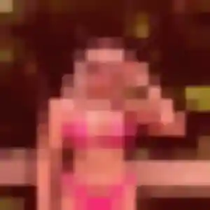 Photo exclusive de Romina, 19 ans à Domène - rencontre coquine