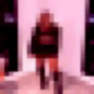 Julie de Eaubonne, 36 ans - plan cul discret