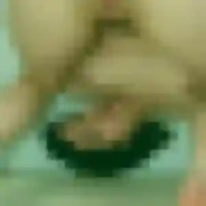 Amira, 28 ans, en ligne à Étréchy pour un plan cul