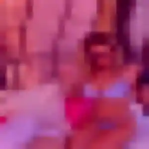 Sexy Ameline, 22 ans à Eyguières - voir sa photo