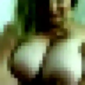 Charline, 24 ans, dispo pour plan cul à Gannat