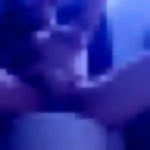 Jolie Sarah, 19 ans à Gémenos - la contacter