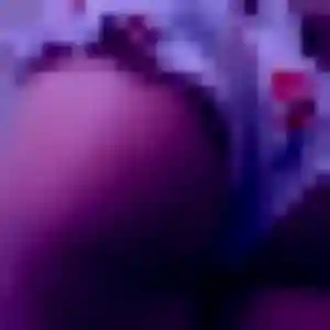 Fatima, 20 ans, disponible à Grand-Champ pour une rencontre coquine