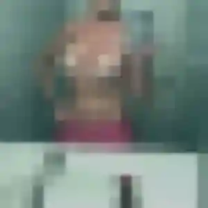 Sexy Karima, 26 ans à Guémené-Penfao - voir sa photo