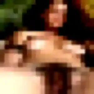Rejoins Corinne, 23 ans à Hérouville-Saint-Clair gratuitement
