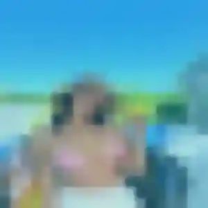 Perrine, 26 ans, connectée à Istres pour une rencontre coquine