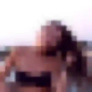 Charmante Cecile, 21 ans à Lattes - voir sa photo