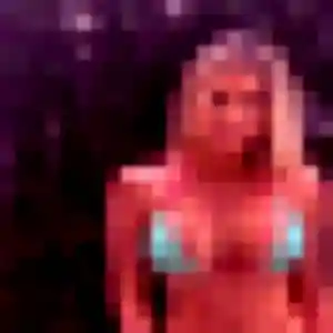Lamia, 22 ans, en ligne à Le Malesherbois pour une rencontre coquine