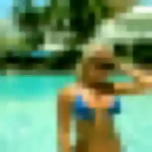 Huguette, 19 ans, disponible à Léguevin pour une rencontre coquine