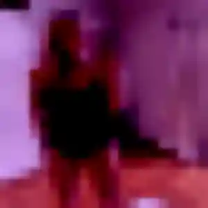 Photo de Stephanie à Les Clayes-sous-Bois (25 ans) - plan cul anonyme