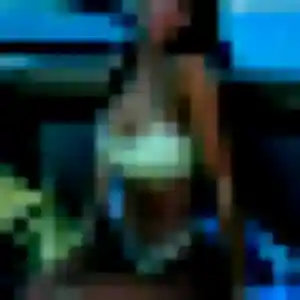 Karima (38 ans) à Les Lilas attend une rencontre rapidement