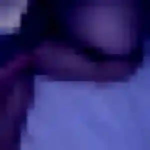 Photo de Nelly à Les Pavillons-sous-Bois (24 ans) - plan cul anonyme
