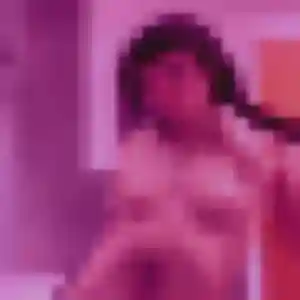 Sandrine, 23 ans, disponible à Lesparre-Médoc pour un plan cul