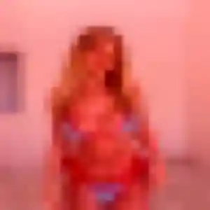 Contacte Ilona, 41 ans à Levens en privé