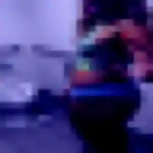 Charmante Ines, 21 ans à Loches - voir sa photo