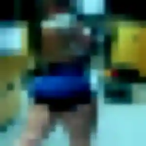 Photo de Karen à Lys-lez-Lannoy (28 ans) - plan cul anonyme