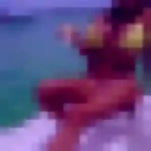 Contacte Lucienne, 20 ans à Malakoff en privé