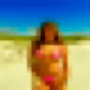 Uranie, 36 ans, cherche un plan cul à Mazan