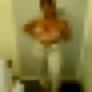 Berenice, fille de 34 ans propose plan cul à Mont-Saint-Aignan