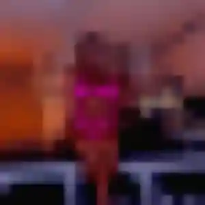 Noemie, fille de 33 ans cherche plan cul à Montreuil-Juigné