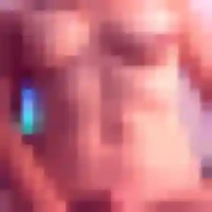 Xena, 28 ans, connectée à Montval-sur-Loir pour une rencontre coquine