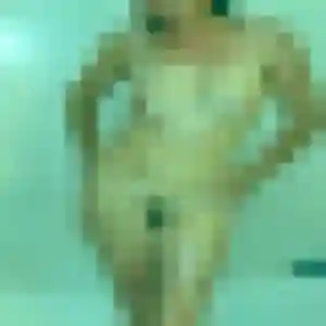 Elise, femme de 24 ans cherche plan cul à Mtsamboro