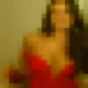 Meriem, femme de 26 ans cherche plan cul à Naintré