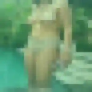 Rosemarie, 31 ans, en ligne à Nieul-sur-Mer pour une rencontre coquine