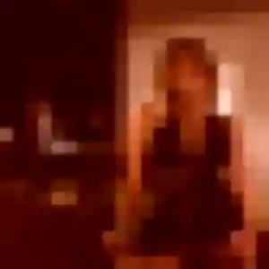 Lamia, 20 ans, connectée à Noisiel pour une rencontre coquine